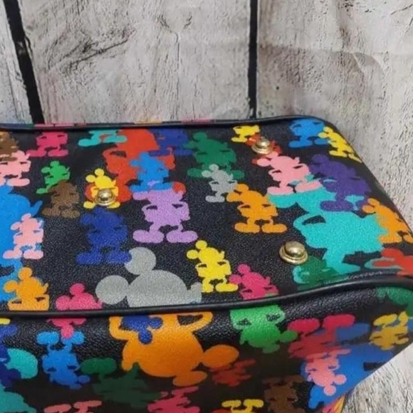 Disney Parks Dooney & Bourke Original 2010 Wonder Mickey Mouse Tote Purse - Picture 3 of 11